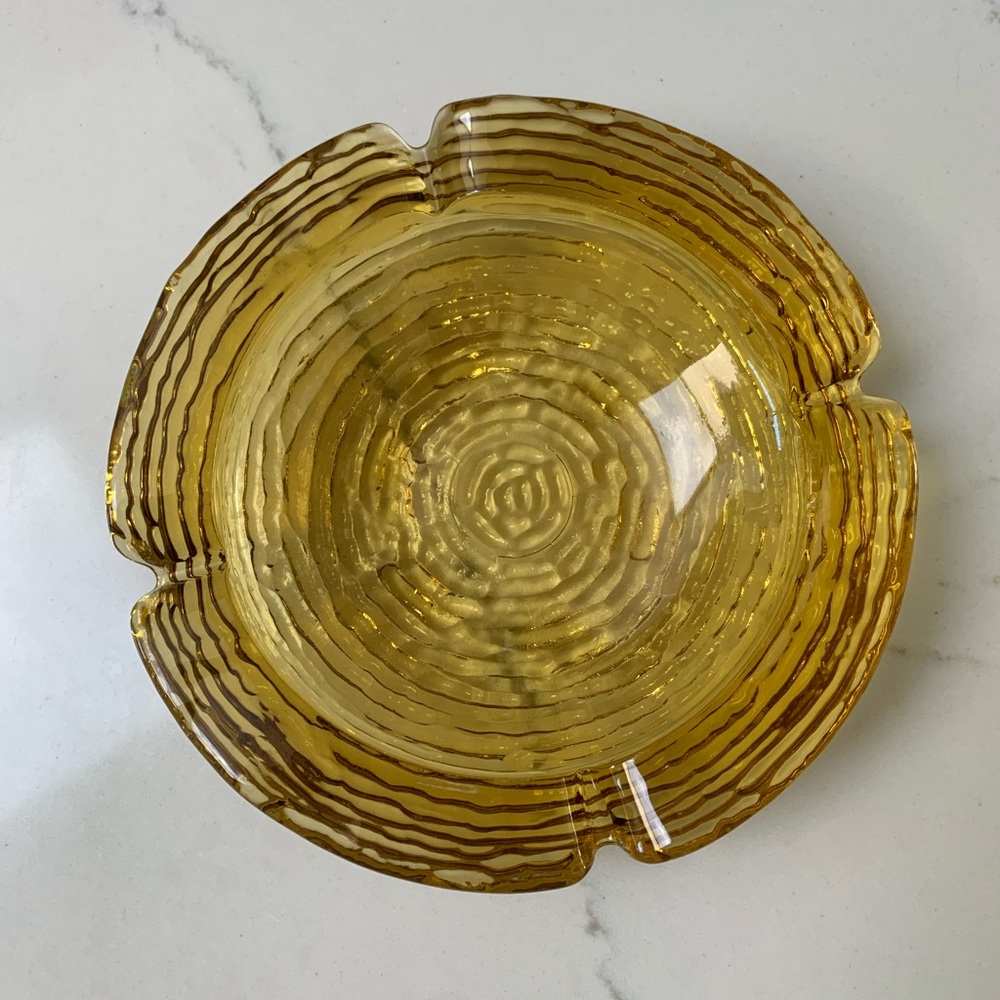 Anchor hocking yellow glass ashtray